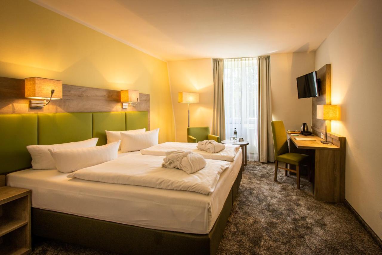 Berg & Spa Hotel Gabelbach Ilmenau Exteriör bild